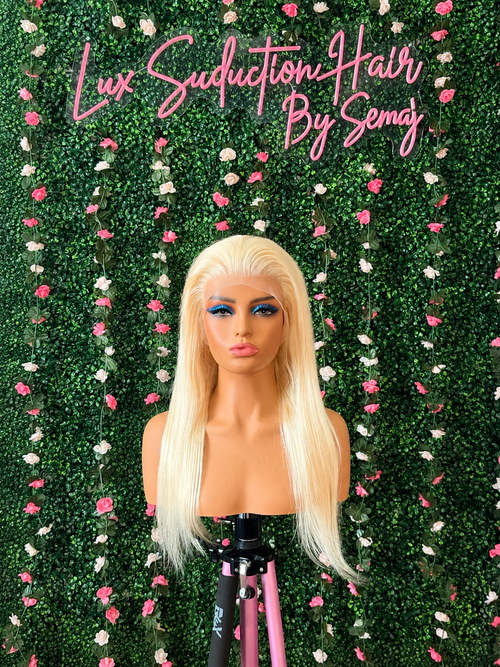Blonde Straight Wig (22”)